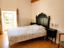 EXCEPTIONAL 17TH-CENTURY ESTATE – 1,370 M² – 2 HECTARES – SWIMMING POOL – GUEST HOUSE & RECEPTION FACILITIES