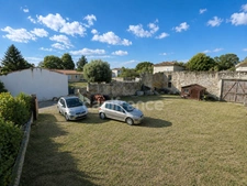 Ancien corps de ferme rénové – 3 chambres – Plein sud – Fort potentiel d’agrandissement