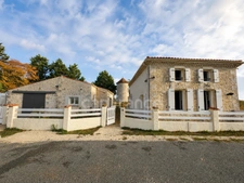 Maison entièrement rénovée avec moulin – 3 chambres – Dépendance de 116 m² – Secteur très calme