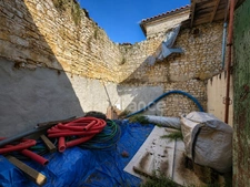 Ancien corps de ferme rénové – 3 chambres – Plein sud – Fort potentiel d’agrandissement