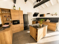 Maison entièrement rénovée avec moulin – 3 chambres – Dépendance de 116 m² – Secteur très calme