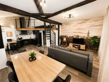 ENSEMBLE IMMOBILIER 104 m² – 2 LOGEMENTS – HYPER CENTRE SAINTES