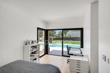 Villa contemporaine récente 8 piéces avec piscine