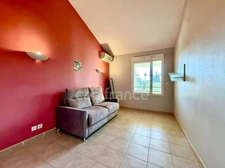 Fréjus – Rare triplex avec jardin, piscine et double garage
