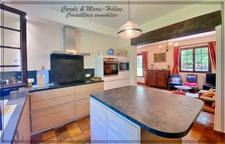 Maison 250 m² – 8 chambres – Piscine – Hangar 100 m² – Terrain 4 263 m² – Estillac 