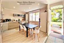 Maison à vendre 6 pièces BON ENCONTRE (47)Grande maison familiale de 170m²  avec jardin, double garage et nombreuses possibilités, 3 entrées.