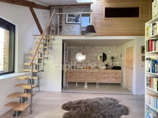 PRÉVESSIN-MOËNS – Ancienne forge du XIXᵉ transformée en loft – 187 m² – 3 chambres – Jardin