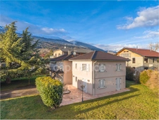 Maison à vendre 6 pièces CROZET (01)