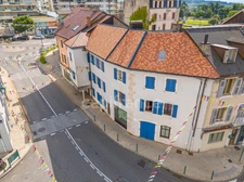 Maison à vendre 10 pièces GEX (01)