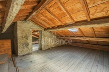 House for sale, 5 rooms, PERON (01)