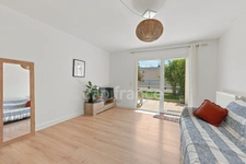 2-room apartment for sale in GEX (01)