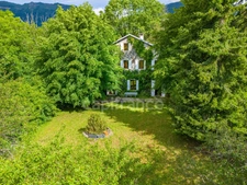 Dpt Ain (01), for sale near GEX house P6 of 197 m² - Land of 1300  