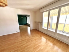 Appartement à vendre 4 pièces LONS LE SAUNIER (39)