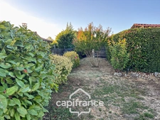 🏡 Maison de plain-pied 80 m² avec piscine sur terrain de 650 m² – Lavardac