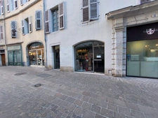 Chambéry Intramuros - Murs commerciaux + Cession de Droit au Bail