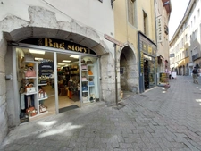 Cession d'un Droit au Bail - Chambéry intramuros