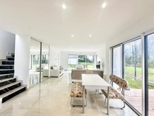 MAISON CONTEMPORAINE - 105 m² - LOCQUELTAS