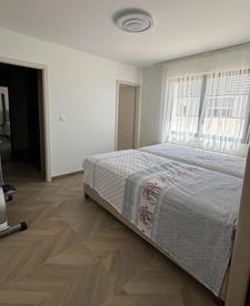 Maison contemporaine neuve à vendre (AHUY -159m² habitable - 650m² de terrain)