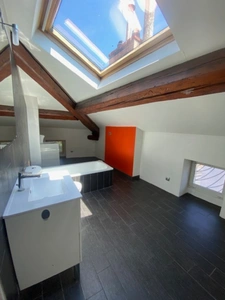Appartement à rénover - 113 m2 au sol - Centre ville au calme