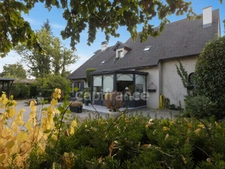 Maison à vendre 14 pièces IZEURE (21)