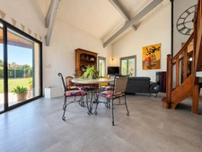 Maison 120 m² – 4 chambres – Séjour cathédrale – Piscine – Terrain 1 300 m²