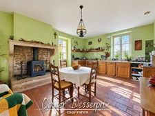 Maison à vendre 10 pièces PERONNE (71)