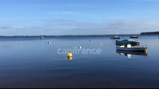 LACANAU LAC – EN 1ERE LIGNE - TERRAIN D'EXCEPTION DE 883M2 – PLEIN SUD – VIABILISE
