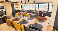 Exceptionnel à LACANAU OCEAN – Appartement contemporain meublé de 74 m², vue panoramique 180°, dernier étage, plage et centre à pied