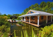 Maison 250m² sur 2000m² à Lacanau – Piscine, spa, sauna – Rare