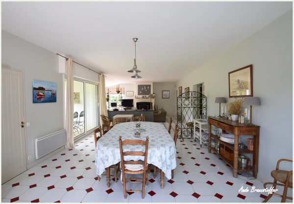 Maison à vendre 9 pièces LES PORTES EN RE (17), 7 chambres, à 2' des plus belles plages