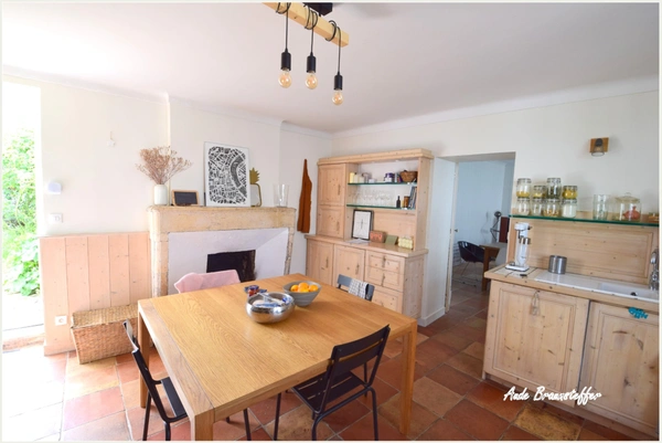 Maison à vendre 7 pièces LOIX (17) avec possibilité d'extension