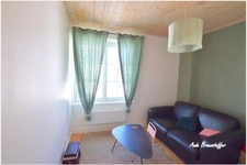 House for sale, 7 rooms, LOIX (17) with possibility of extension