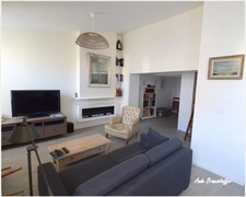 Maison entièrement rénovée à vendre 4 pièces SAINT CLEMENT DES BALEINES (17) à 200 m du centre