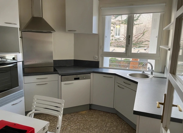 Pour découvrir contactez nous photo 9