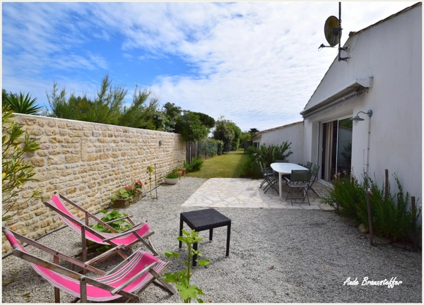 Maison à vendre 9 pièces LES PORTES EN RE (17), 7 chambres, à 2' des plus belles plages