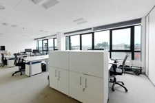 BEZONS (95): à louer plateau de 255 m2 de bureaux dans l'ensemble Rivière Parc