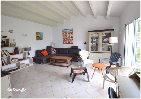 Maison à louer 5 pièces SAINT MARTIN DE RE (17) dans un lotissement très calme