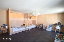 House for sale, 7 rooms, LOIX (17) with possibility of extension