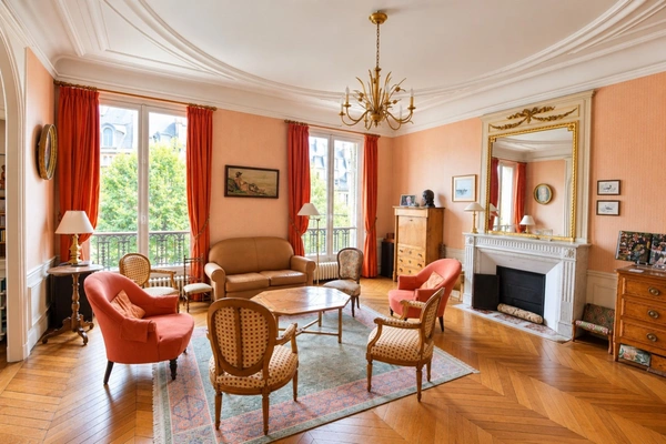 Appartement à vendre 6 pièces VERSAILLES (78) à quelques pas du Château