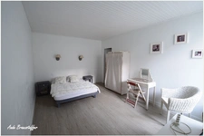 Maison entièrement rénovée à vendre 4 pièces SAINT CLEMENT DES BALEINES (17) à 200 m du centre