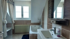Maison familiale avec piscine