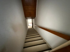 LOURDES CENTRE – Ensemble immobilier à fort potentiel avec ateliers, appartement, garages et terrasse