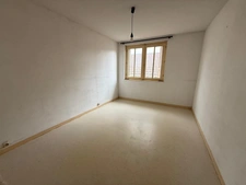 LOURDES CENTRE – Ensemble immobilier à fort potentiel avec ateliers, appartement, garages et terrasse