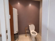 Maison de ville 104 m² – 2 chambres et beaux volumes – BROGLIE (27270)