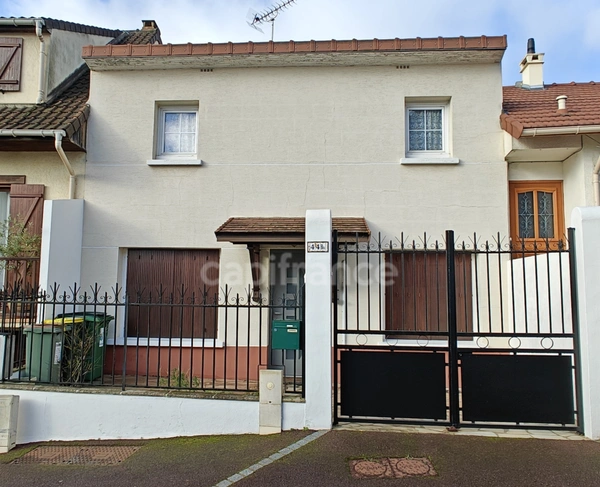 Maison PLAIN PIED 4 pièces LE PETIT CLAMART (92)