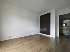 Dpt Hauts de Seine (92), à louer SEVRES appartement T2   
