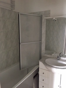 Dpt Hauts de Seine (92), à louer SEVRES appartement T2   