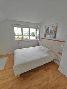 Maison 5/6 pièces "COUP DE COEUR" à Breuillet (VUE SUR LAC)