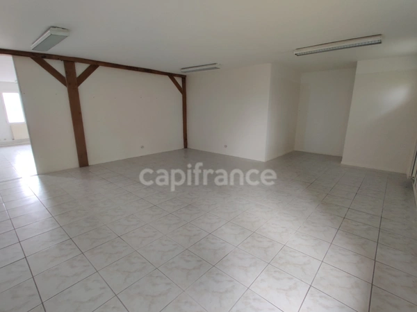 Dpt Essonne (91), à vendre LIMOURS Local