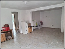 Ancienne Pizzeria et appartement rénové à vendre VIREUX WALLERAND (08)